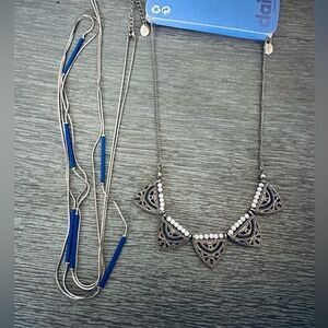 Claire’s 2-pc Gold Tone Necklaces Bundle Lot